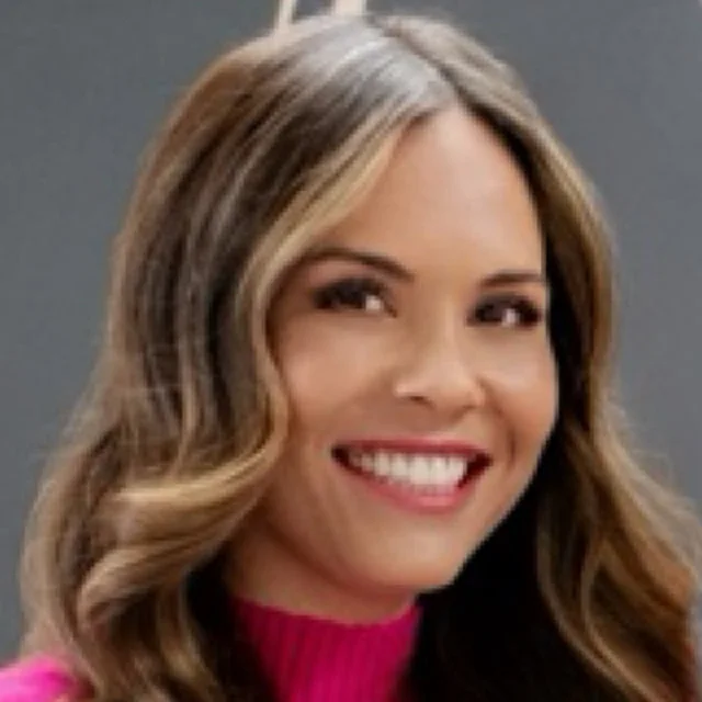 Nicole P, esthetician at Fiona's Day Spa in Coon Rapids, MN — head spa, facials, waxing and brows